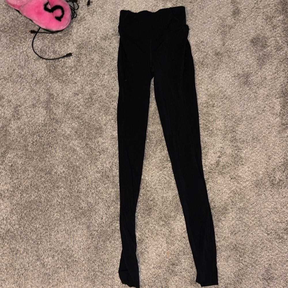 lululemon wunder train high rise tight 28” size 0